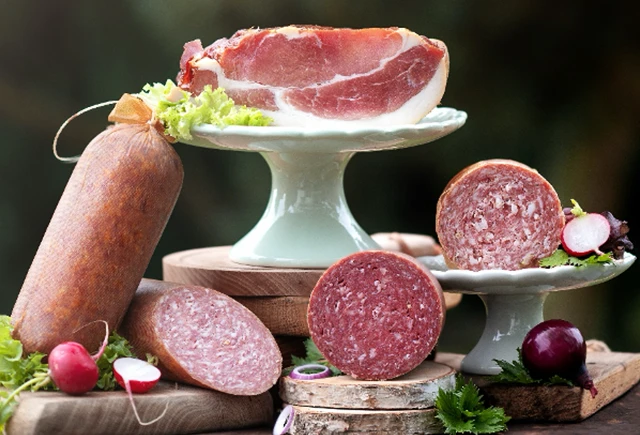 Frische Wurst und Fleisch der Heideküche aus Bispingen